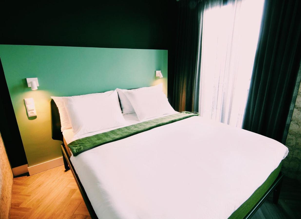 Bed, Bites & Business Hotel Rotterdam Exterior photo